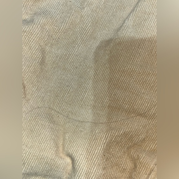 VEST - Picture 6 of 9